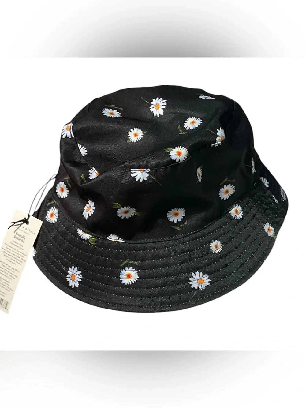 NWT - Alice + Olivia Reversible Daisy Bucket Hat Black & White